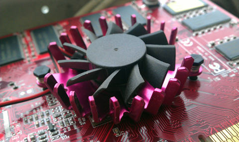 picture of the previous dusty fan picture with the fan now perfectly clean after being cleaned by a professional computer cleaning technician and expert in computer fan cleaning in stevenage hertfordshire